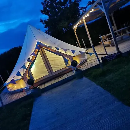 Carrowmena School House & Glamping-3